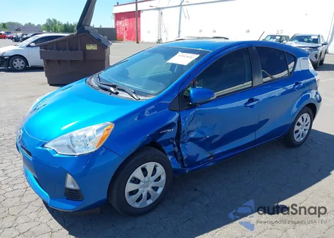 2014 Toyota Prius C Two из США, поврежденный, VIN JTDKDTB33E1568931